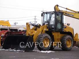CATERPILLAR 910K Wheel Loaders integrated Toolcarriers - picture2' - Click to enlarge