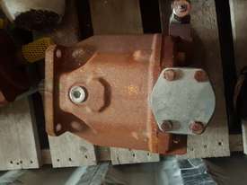 Hydraulic Pump  - picture0' - Click to enlarge
