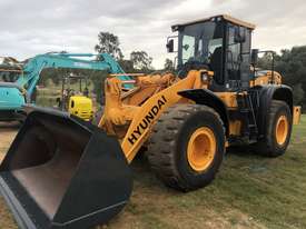 2013 HL760-9 HYUNDAI 18T Wheel Loader 4in1,  Similar Size to Cat 950K - Cat 950GC - picture0' - Click to enlarge