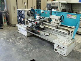 Dalian CDS 6250B Centre Lathe - picture0' - Click to enlarge