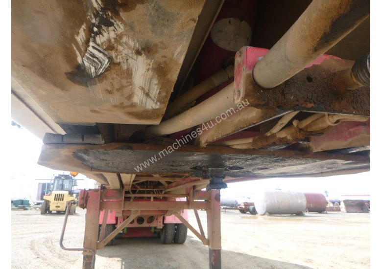 caption Byrne B/D Lead/Mid Tipper Trailer