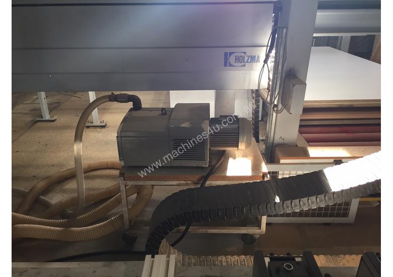 caption POD and Rail CNC