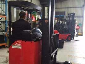 Linde R16 Electric Warehouse High Reach Forklift - LOW HOURS - picture1' - Click to enlarge