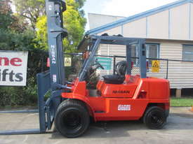 Nissan 4.5 ton, Diesel Used Forklift - picture0' - Click to enlarge