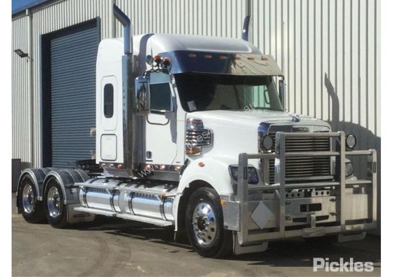 caption 2013 Freightliner Coronado