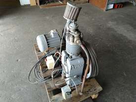  Air Compressor.  Good working condition but no tank - picture0' - Click to enlarge