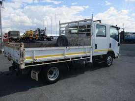 Isuzu NNR200 - picture0' - Click to enlarge