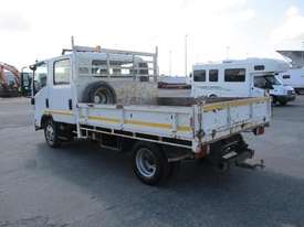Isuzu NNR200 - picture1' - Click to enlarge