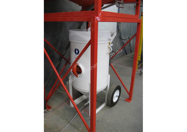 caption PWS 1.0 S-Series Loading Hoppers