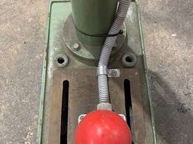 Industrial pedestal drill - picture1' - Click to enlarge