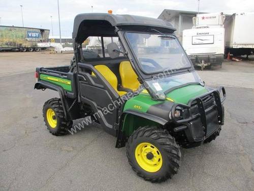 John Deere Gator