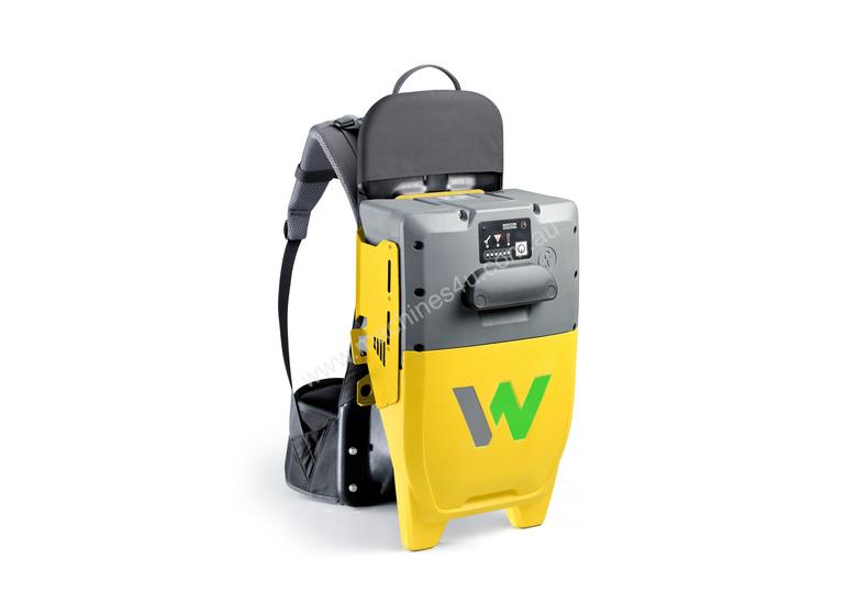 New 2020 wacker neuson ACBe Zero Emission Internal Vibrator Backpack with Battery Concrete