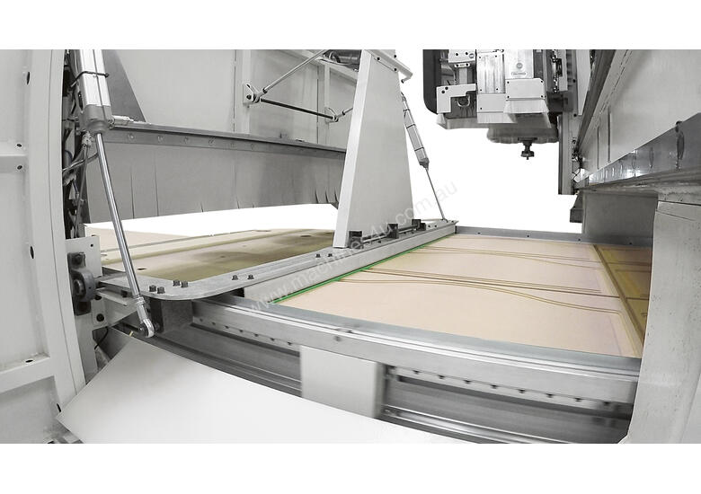 caption Morbidelli m400f – CNC Machining Centre / Router