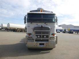 Kenworth K 200 - picture0' - Click to enlarge