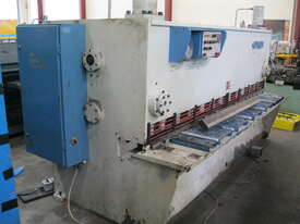 YSD 3.1 metre x 6mm Hydraulic Guillotine - picture2' - Click to enlarge