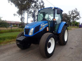 New Holland T4.75 FWA/4WD Tractor - picture0' - Click to enlarge