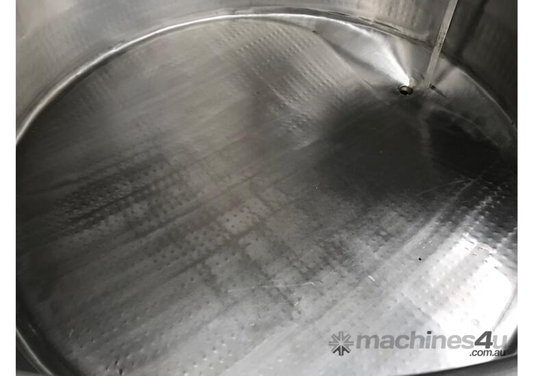 caption 1,850ltr Dimple Jacketed Stainless Steel Tank