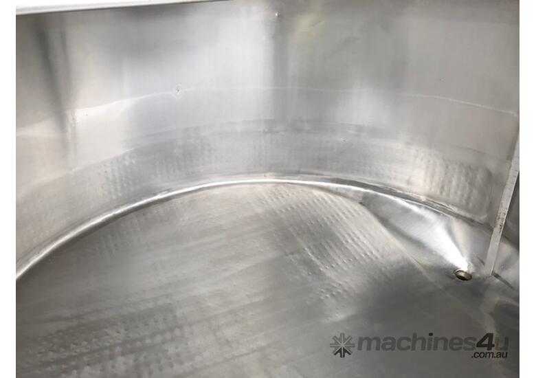 caption 1,850ltr Dimple Jacketed Stainless Steel Tank