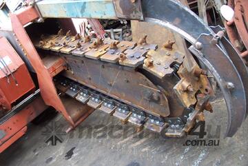 Vermeer Ditch witch trencher chain , 4