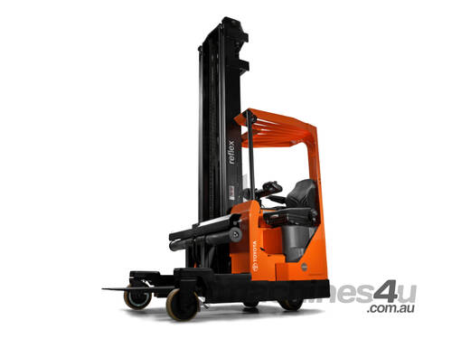 Toyota FRE270 Four-Way Reach Forklift