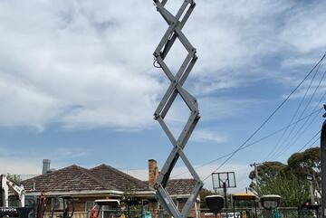 Genie   GS3246 Scissor Lift Genie   GS3246 Scissor Lift