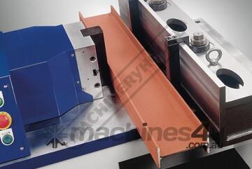 HBM-ST8 Straightening Tool Attachment Please note, Tool mounting pins are required (P1610) Suits Sun