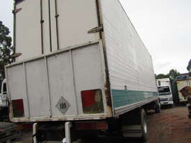 1999 MITSUBISHI FP54 WRECKING STOCK #1904 - picture2' - Click to enlarge