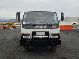 Isuzu N-series - picture0' - Click to enlarge