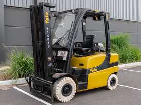 Yale Counterbalance Forklift - picture0' - Click to enlarge