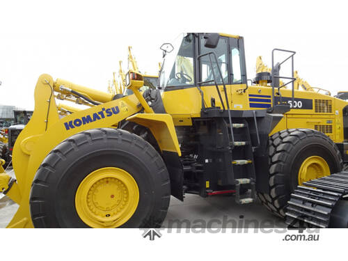 Komatsu WA500-6 Loader/Tool Carrier Loader