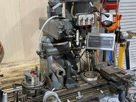 Milling machine  - picture0' - Click to enlarge