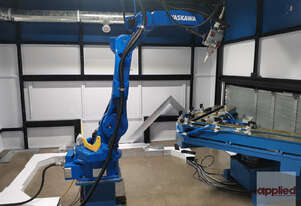 Yawei Robotic Laser Welding Cell. IPG 4000W, IPG Swing Welding Head, Siemens CNC & more ...