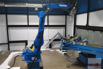 Yawei Robotic Laser Welding Cell. IPG 4000W, IPG Swing Welding Head, Siemens CNC & more ...