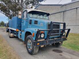 Volvo NL Service Truck - picture0' - Click to enlarge