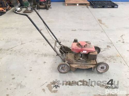 Honda HUT216 Push Mower, Red (Unknown Working Condition)