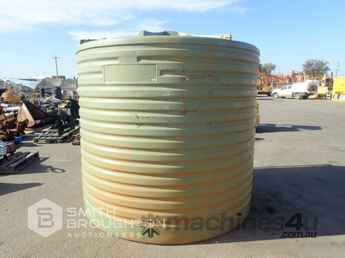 WEST COAST POLY 9000 LITRE WATER TANK