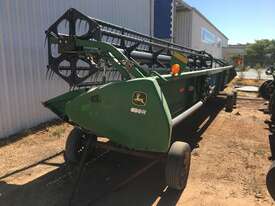 2009 John Deere 630R Combine Platforms - picture1' - Click to enlarge