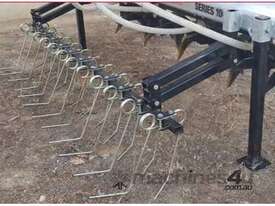 FARMTECH FTM-STH2600 SPRING TINE HARROWS & BAR (2.6M), BENT TINES - picture2' - Click to enlarge