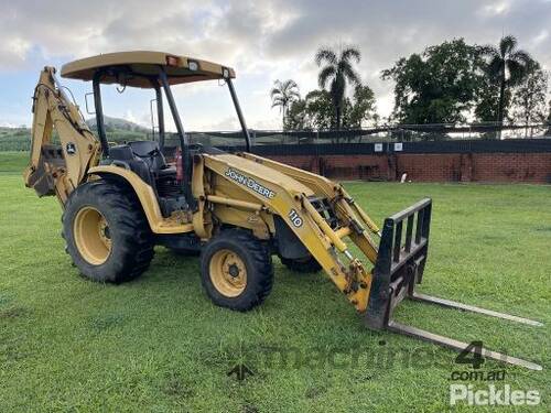 2013 John Deere 110 TLB