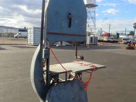 3 PHASE BAND SAW - picture0' - Click to enlarge