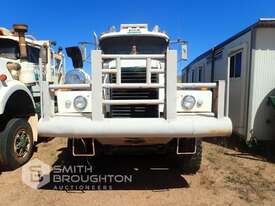 MACK R SERIES FLINSTONE 6X4 FLAT BED WINCH TRUCK - picture2' - Click to enlarge