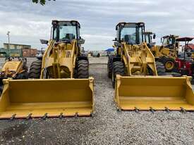2023 UHI LG822 Wheel loader, 4WD, 4in1 Bucket, 100HP, 2.2T loading capacity - picture0' - Click to enlarge
