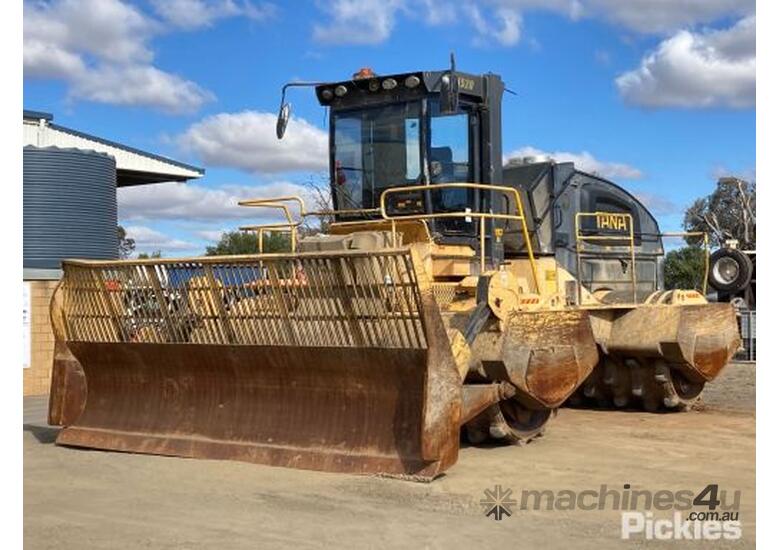 Used tana E520 Landfill Compactors in , Listed on Machines4u