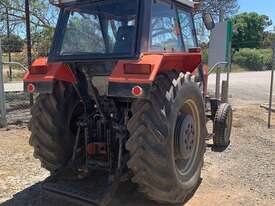 1989 Ursus 912 Tractor - picture2' - Click to enlarge