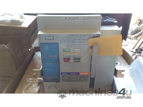 ELECTRICAL CCT BREAKER 2000AMP