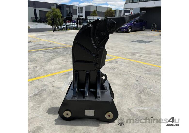 caption (BRAND NEW) Heavy Duty Ripper 1T - 2.7T