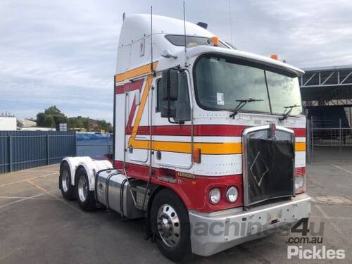 2002 Kenworth K104 Aerodyne