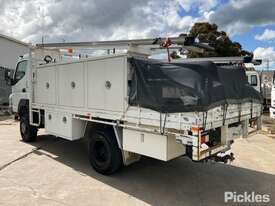 2009 Mitsubishi Fuso Canter 7/800 - picture2' - Click to enlarge