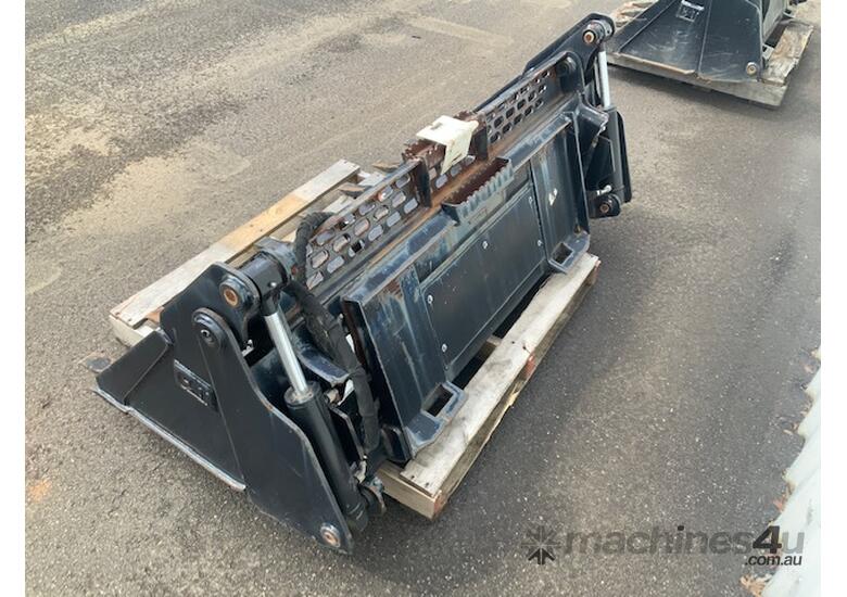 Used Caterpillar Skid steer loader bucket Skid Steer Buckets in