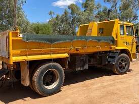 International Acco 1850 - picture0' - Click to enlarge